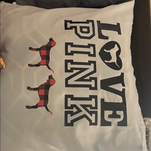 Pillowcases - Picture 3 of 3